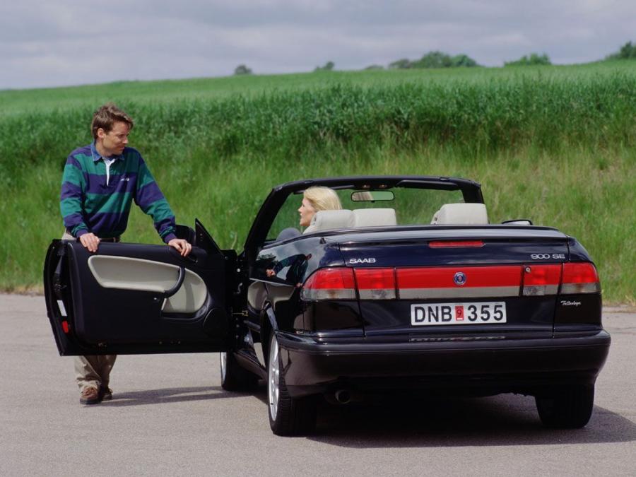  Saab 900 SE Talladega Convertible 1997 года  (фото 2 из 3)